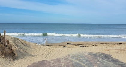 The house is located 50 meters from the beautiful sandy beach of Denneville.