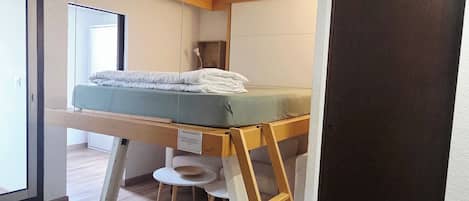 1 chambre, fer et planche Ă repasser, Wi-Fi, draps fournis