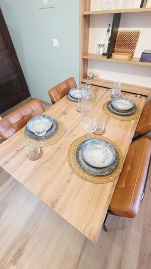 Dining - Vrbo Property (Le Barcarès)