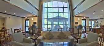 Poconos Studio Suite w/ Kitchenette | Free Breakfast
