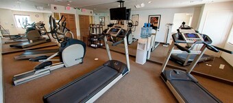 Poconos Studio Suite w/ Kitchenette | Free Breakfast
