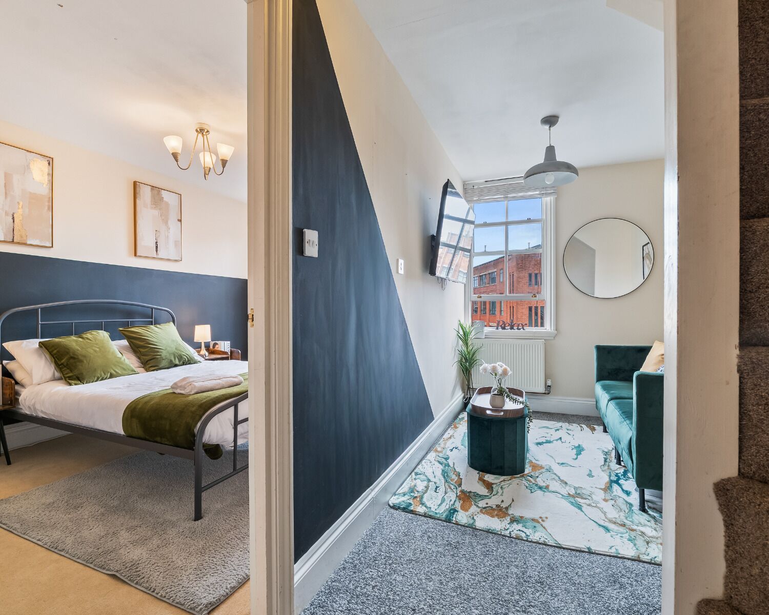 2 chambres, fer et planche à repasser, accès au Wi-Fi (inclus)