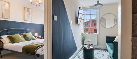 2 habitaciones, tabla de planchar con plancha y wifi gratis