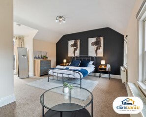 2 chambres, fer et planche à repasser, accès Internet, draps fournis