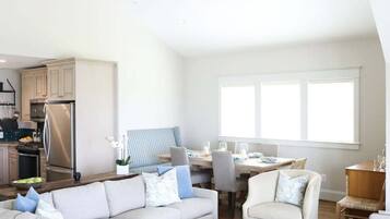 Wye Cottage | Living area | 50-inch Smart TV with cable channels