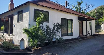 Welcoming 2-bedroom house with AC in charming San Simon