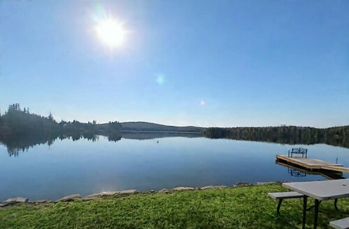 Lakeview 5 — 1st Lake Waterfront 4 Bedrooms • Sleeps 9 • Dock • Direct Snowmobile Trail Access