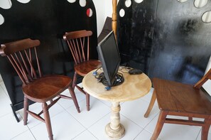 Reception - Hotel O Singgah Sini Homestay Syariah (Malang)