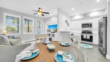 Condo, varias camas (The Village 411) | Interior