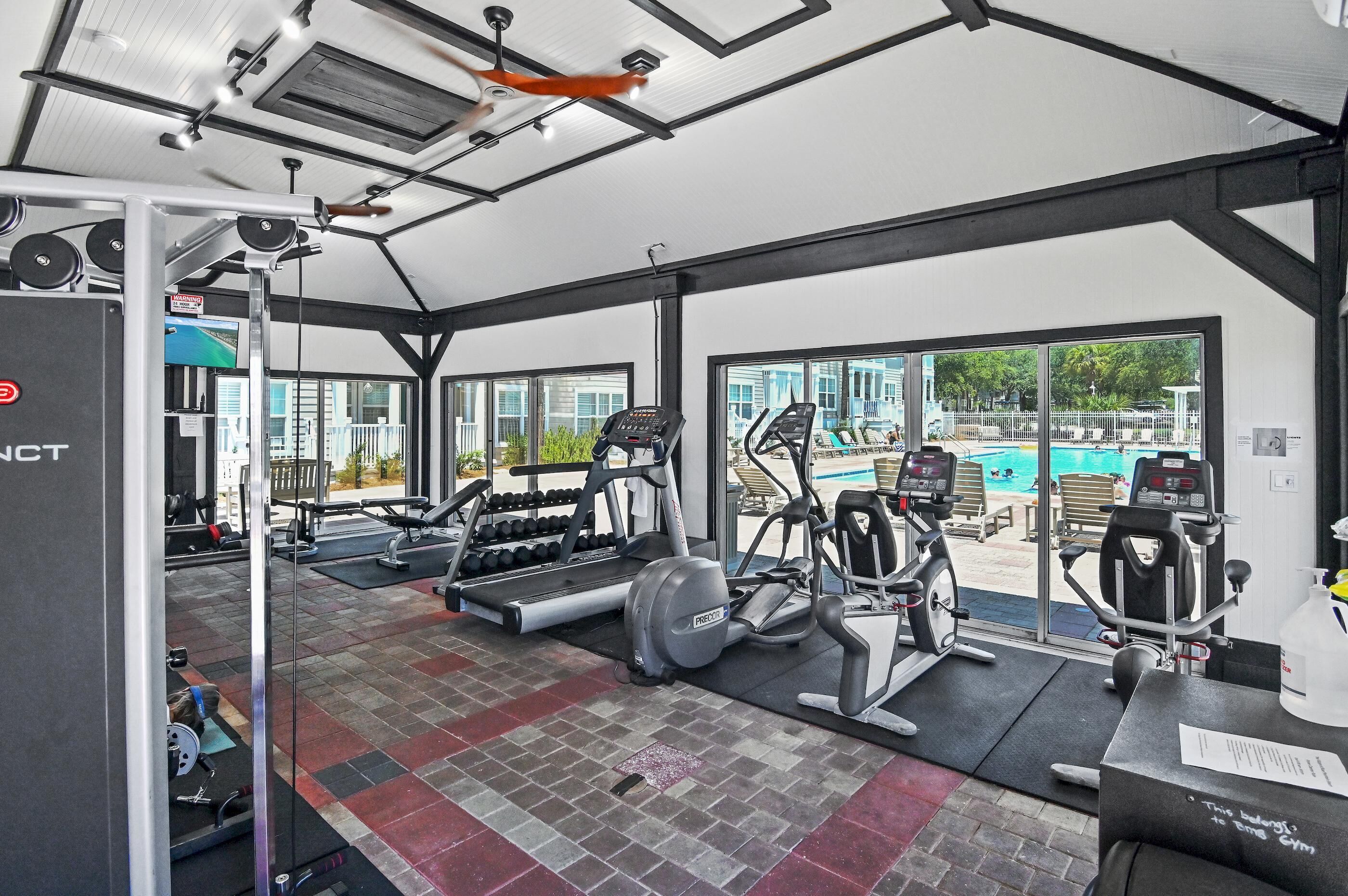 Condo, varias camas (The Village 411) | Sala de fitness