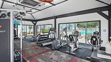 Condo, varias camas (The Village 411) | Sala de fitness