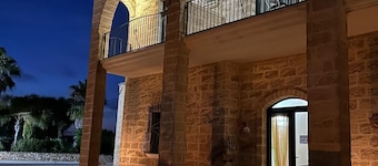 Villa Arneide - Apulian B&B