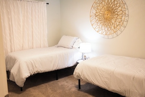 2 Schlafzimmer, Bügeleisen/Bügelbrett, WLAN, Bettwäsche