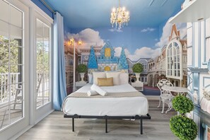 5 bedrooms, desk, iron/ironing board, WiFi - New! Dickie's Dream Reunion (Kissimmee)