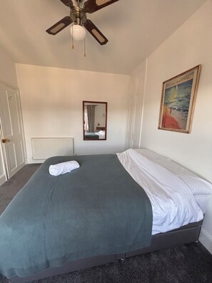 2 Schlafzimmer, Internetzugang, Bettwäsche