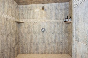 Bathroom - Modern 3BR | Heart of Ventnor | Beach Gear Incl (Ventnor City)