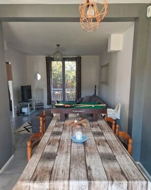 Spielezimmer
