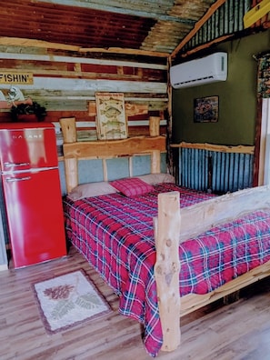 Room - Tippy Canoe - Cabin in Texas Hill Country close to beautiful Llano river (Castell)
