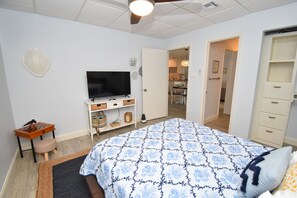 2 chambres, fer et planche à repasser, Wi-Fi, draps fournis