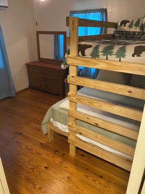 2 chambres, draps fournis