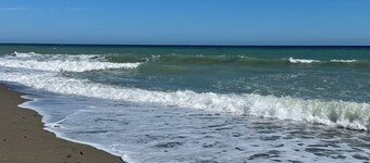Vacation home in Calabria with sea and mountain views, family-friendly, quiet