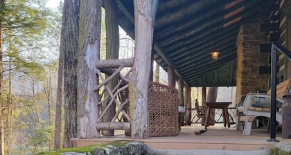 Historic Cabin Retreat w/ Unique Mountain History