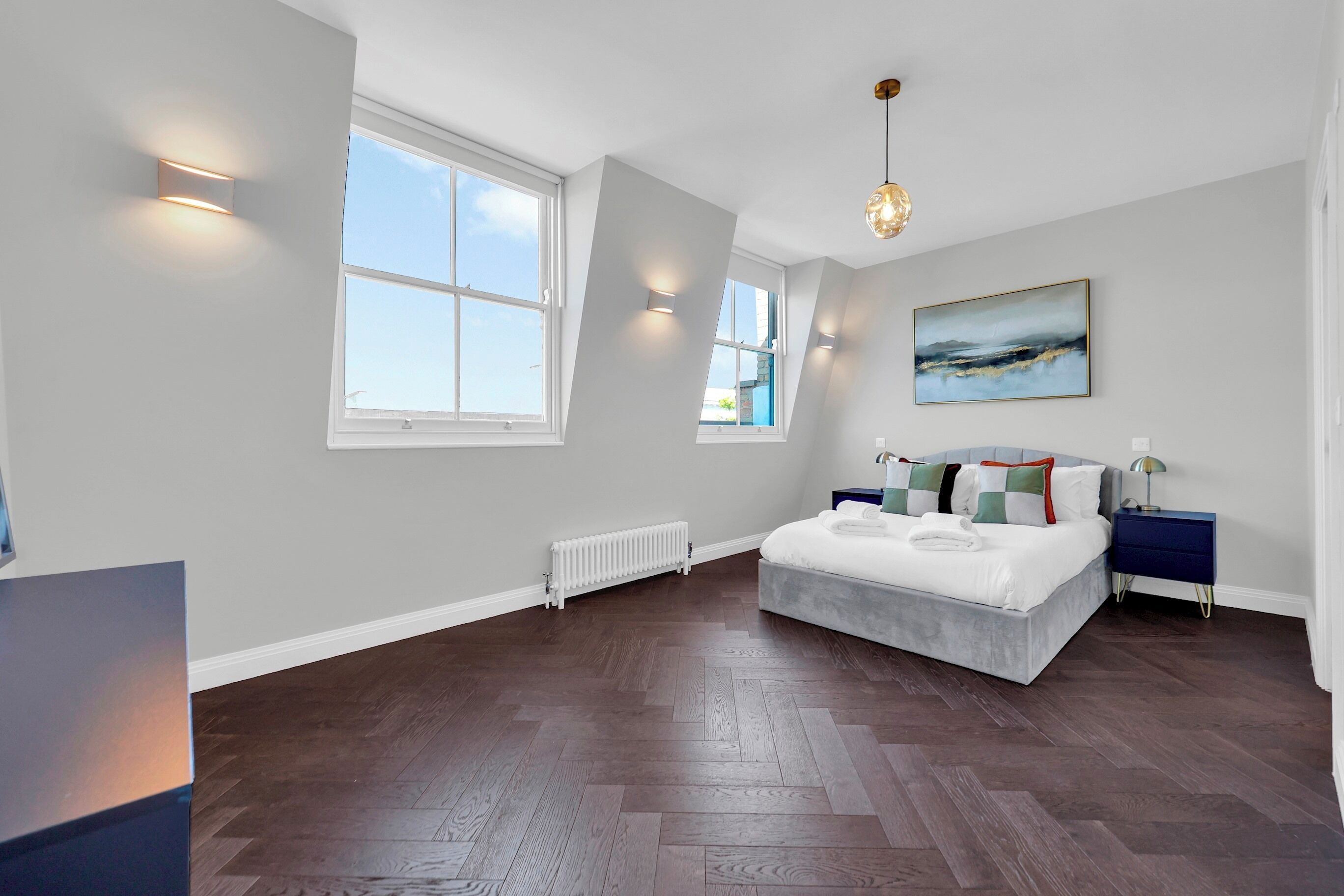 2 habitaciones, tabla de planchar con plancha y wifi gratis 