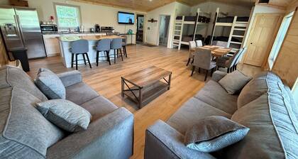 Secluded Cabin Retreat - Direct ATV & Snowmobile Trail Access VERY PRIVATE