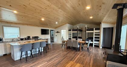 Secluded Cabin Retreat - Direct ATV & Snowmobile Trail Access VERY PRIVATE