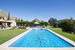 Pool - Stylish Retreat, A/C, Private Pool - Walking Distance (15mins) to Port de Pollenca & Beach! (Pollença)