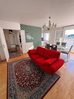 Living area - Vrbo Property (Massy)