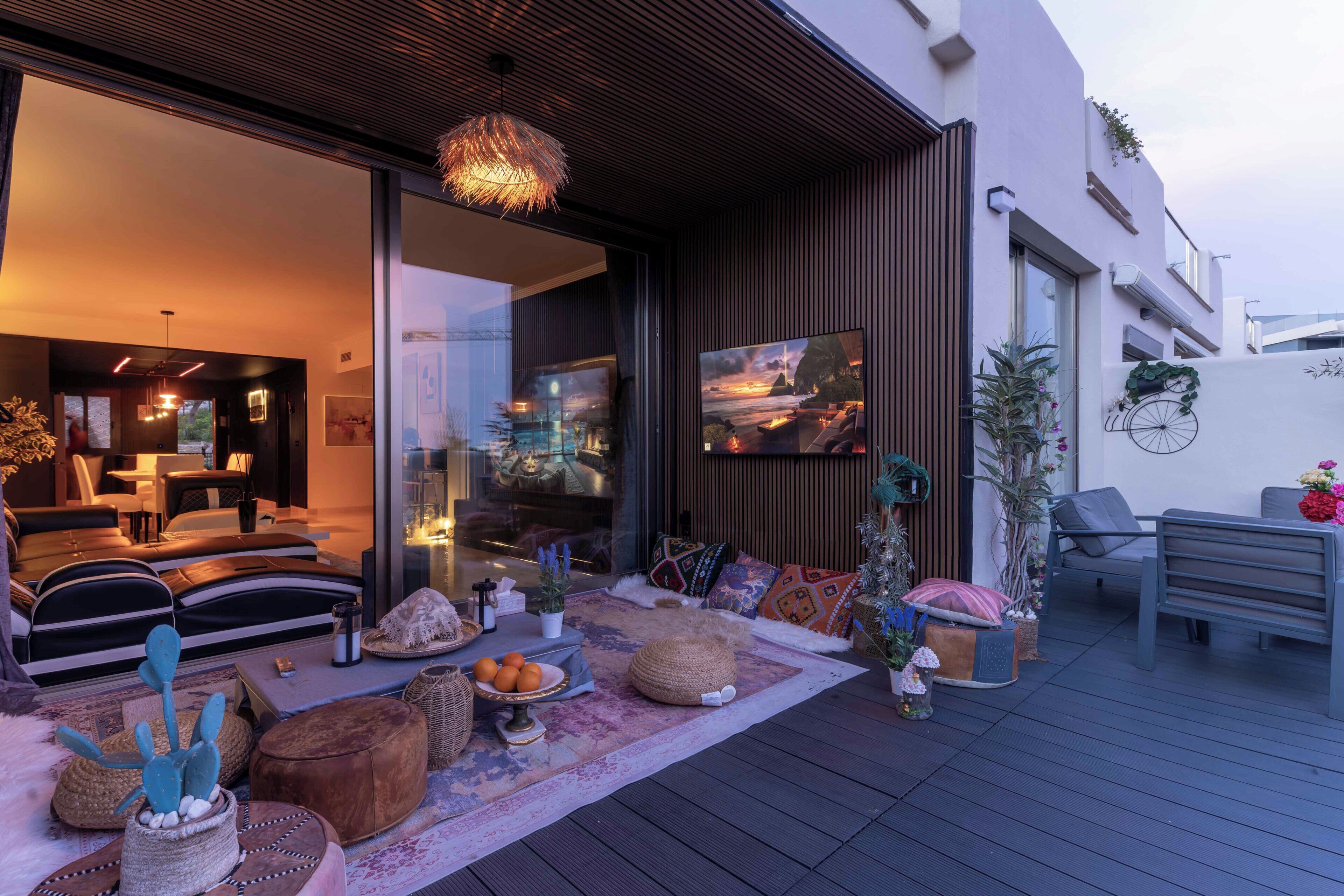 Luxury Apartment, Beach View | Terrace/patio