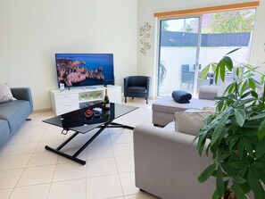 TV - Tavira Escape with Pool by BeCherish (Tavira)
