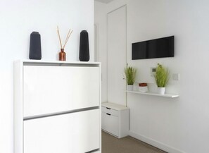 Interior - Cosy F3 with private terrace - Plessis-Robinson - 20 min. Paris (Le Plessis-Robinson)