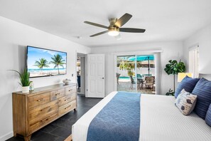 4 bedrooms, desk, iron/ironing board, travel cot - Mermaid Cove | Family Oasis with Putting Green & Heated Pool (Siesta Key)