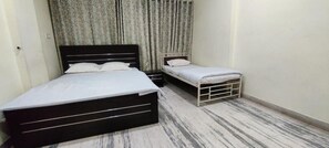 Iron/ironing board, free WiFi - Hotel Sanskruti  (Nagpur)