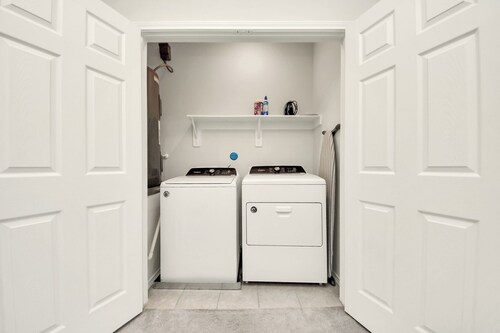 Modern Cozy Spacious 4BR/3.5BA Houston Galleria