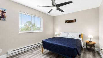 1 bedroom, iron/ironing board, WiFi, bed sheets