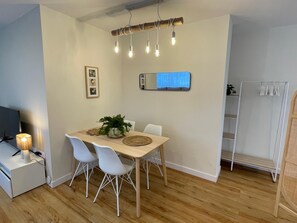 Dining - Vrbo Property (Santander)