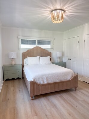 3 bedrooms, desk, iron/ironing board, travel cot - 3 bedroom & 2 bathroom home in Glendora, CA with a pool and spa/hot tub (Glendora)