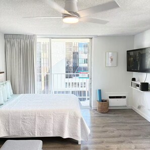 Iron/ironing board, free WiFi, bed sheets - Corner Unit Studio with Free Parking, Walk to Beach.  Entire Condo in Waikiki. (Honolulu)