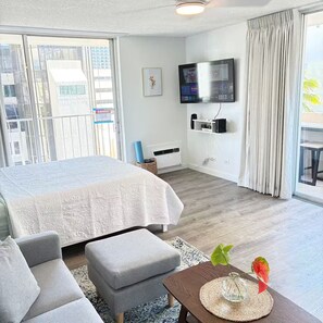 Iron/ironing board, free WiFi, bed sheets - Corner Unit Studio with Free Parking, Walk to Beach.  Entire Condo in Waikiki. (Honolulu)