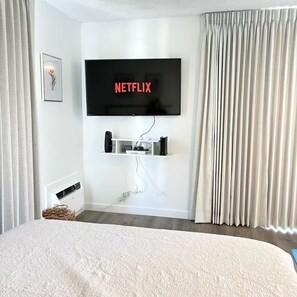 Iron/ironing board, free WiFi, bed sheets - Corner Unit Studio with Free Parking, Walk to Beach.  Entire Condo in Waikiki. (Honolulu)