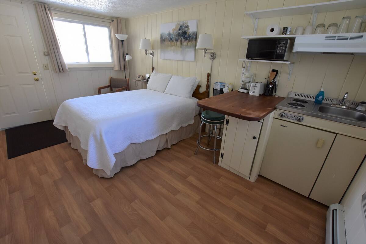 Studio, 1 Double Bed, Kitchenette, Garden View (Eco Studio) | 1 bedroom