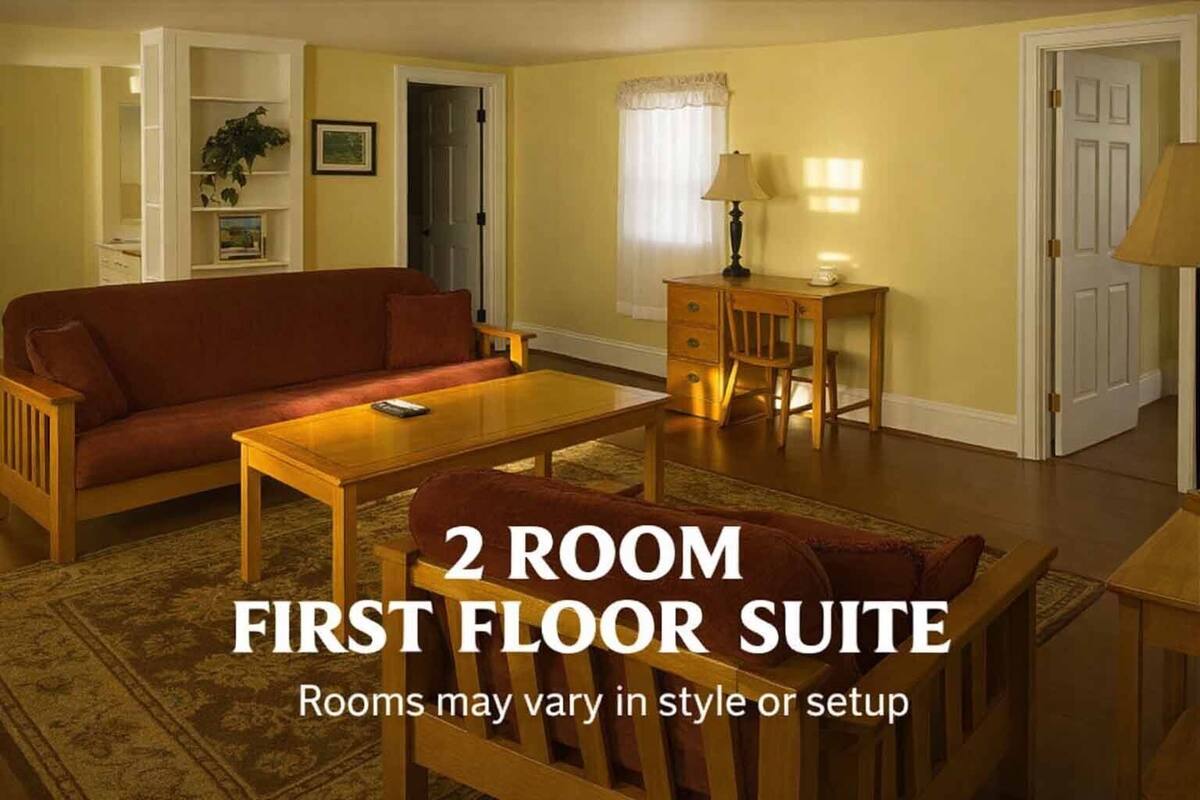 Suite, Multiple Beds, Kitchen, Garden View (Porch Suite 1st Floor) | Interior