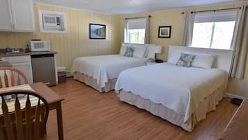 Studio, 2 grands lits, cuisine, vue jardin (Studio 1st Floor) | 1 chambre