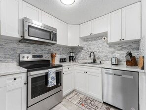 Private kitchen - Clearwater Top floor #5 (Clearwater)