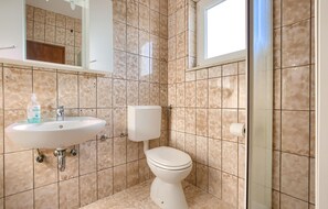 Shower - Lovely apartment in Pula with WiFi (Pula)
