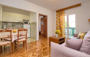 TV - Cozy apartment in Pula with WiFi (Pula)