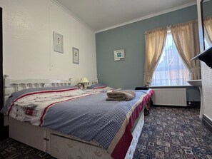 Internet - Affordable & Cozy Seaside Guest House| Cleethorpes (Cleethorpes-Alpine Guest House)